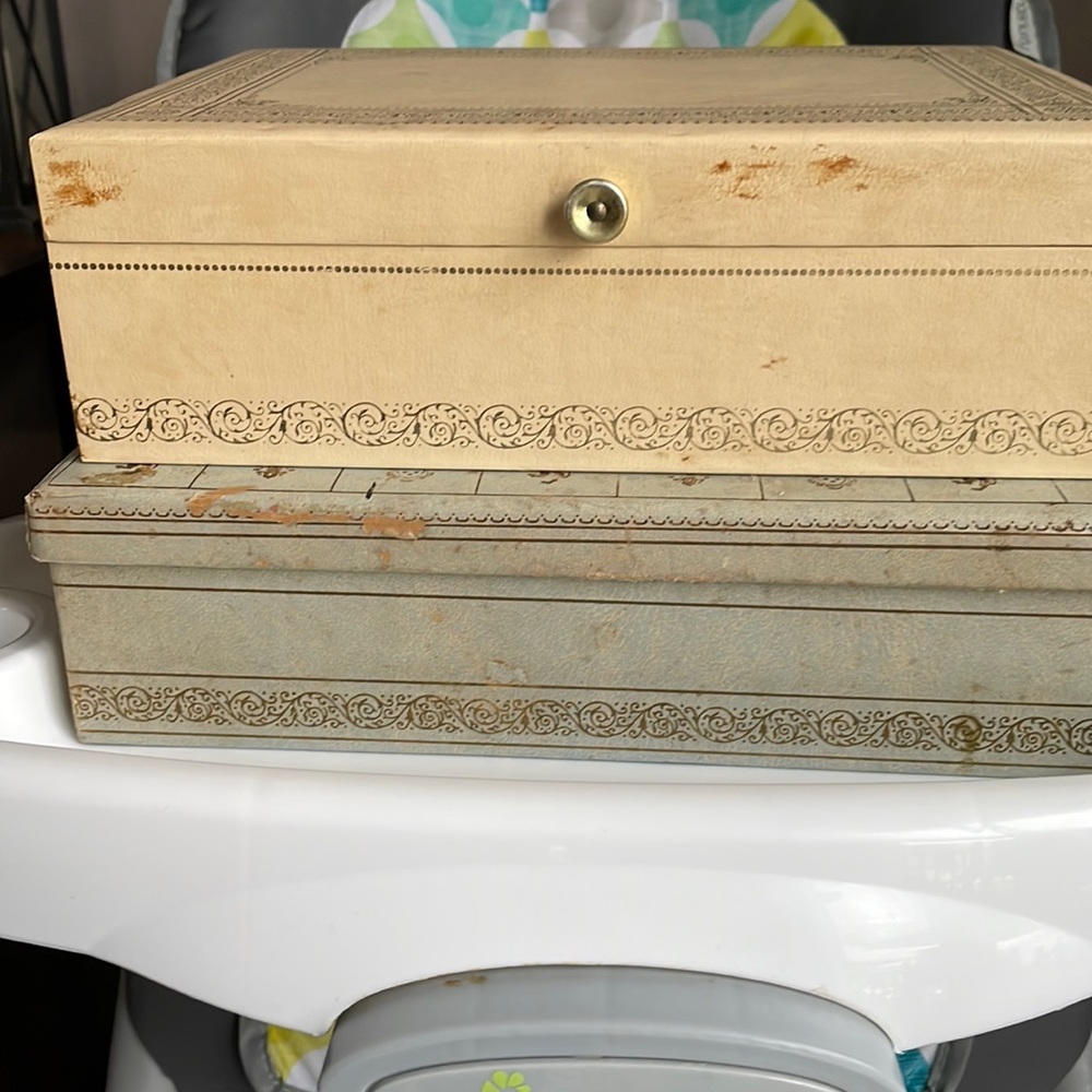 2 1960’s jewelry boxes!  SOLD